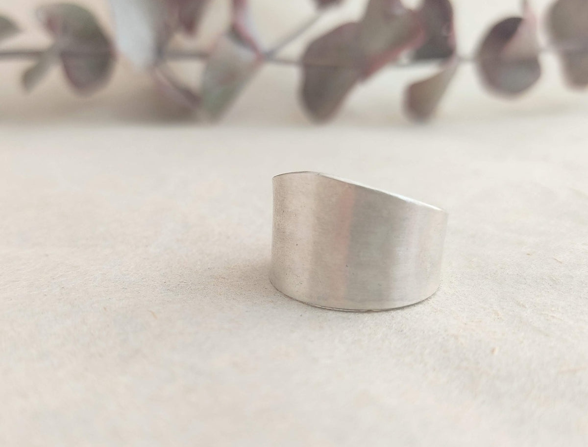 Anell TRO de plata mate – vista frontal