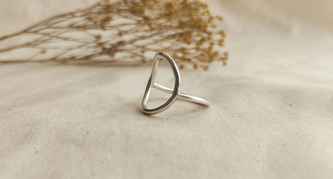 Anell cercle gran de plata – fotografia 3